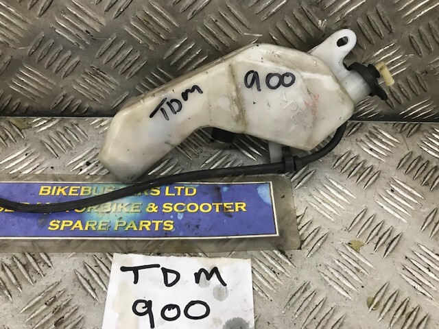 YAMAHA TDM900 water tank 2004