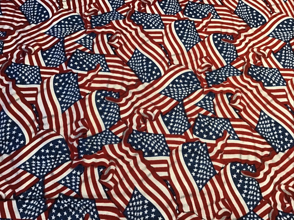 Fabric American Flags 2042, sold by the yard