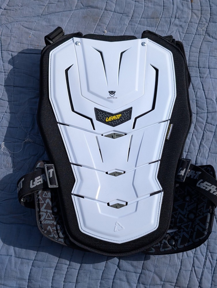 Leatt Chest And Back Protector Large/XL White