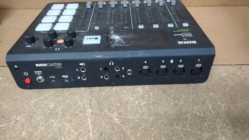 RodeCaster Pro Integrated Podcast Console Class A Servo Biased DAMAGED