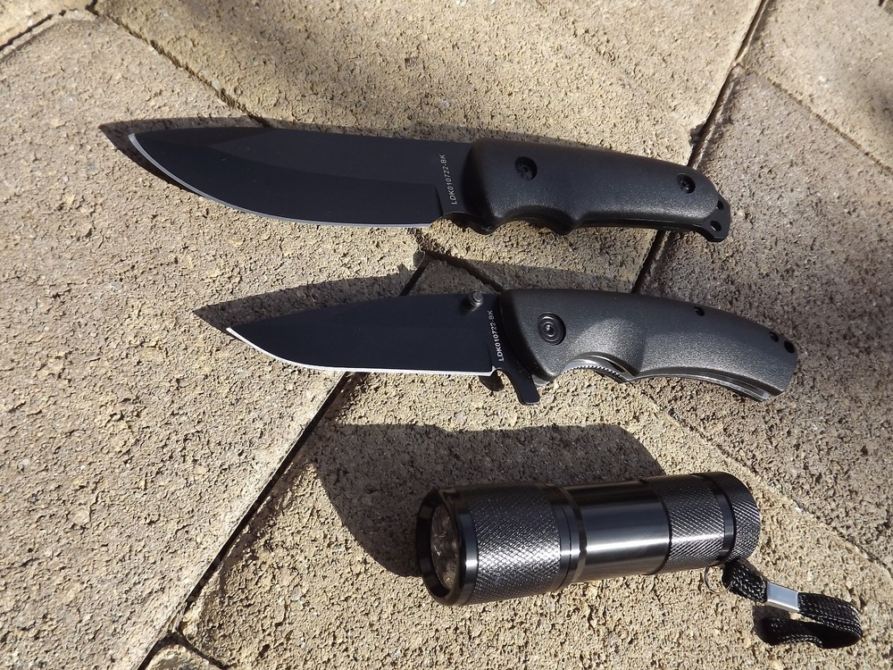 Survival Camping Black Stealth Fixed-Blade Folding Knife & LED Flashlight SET