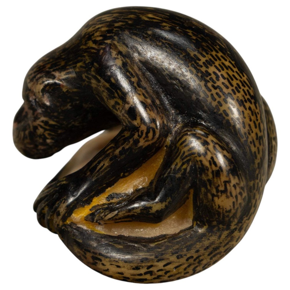 Howlar Monkey Tagua Carving