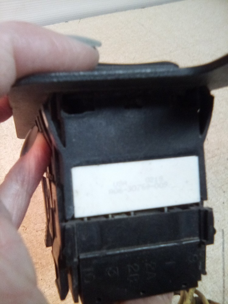 Freightliner Columbia 120 Switch Panel