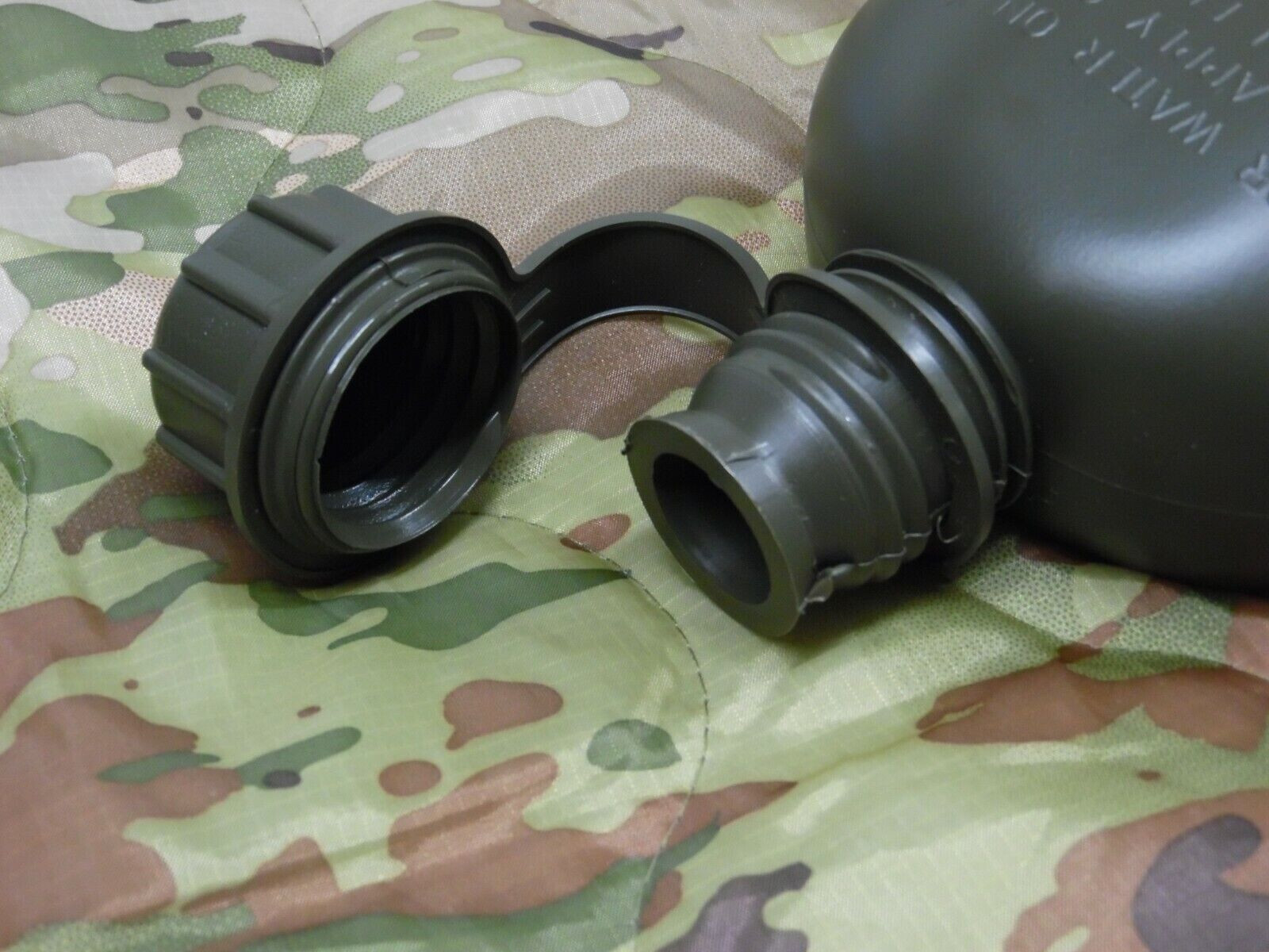 NEW US Military Style Tactical Survival OD Green 1 QT HARD PLASTIC Water Canteen