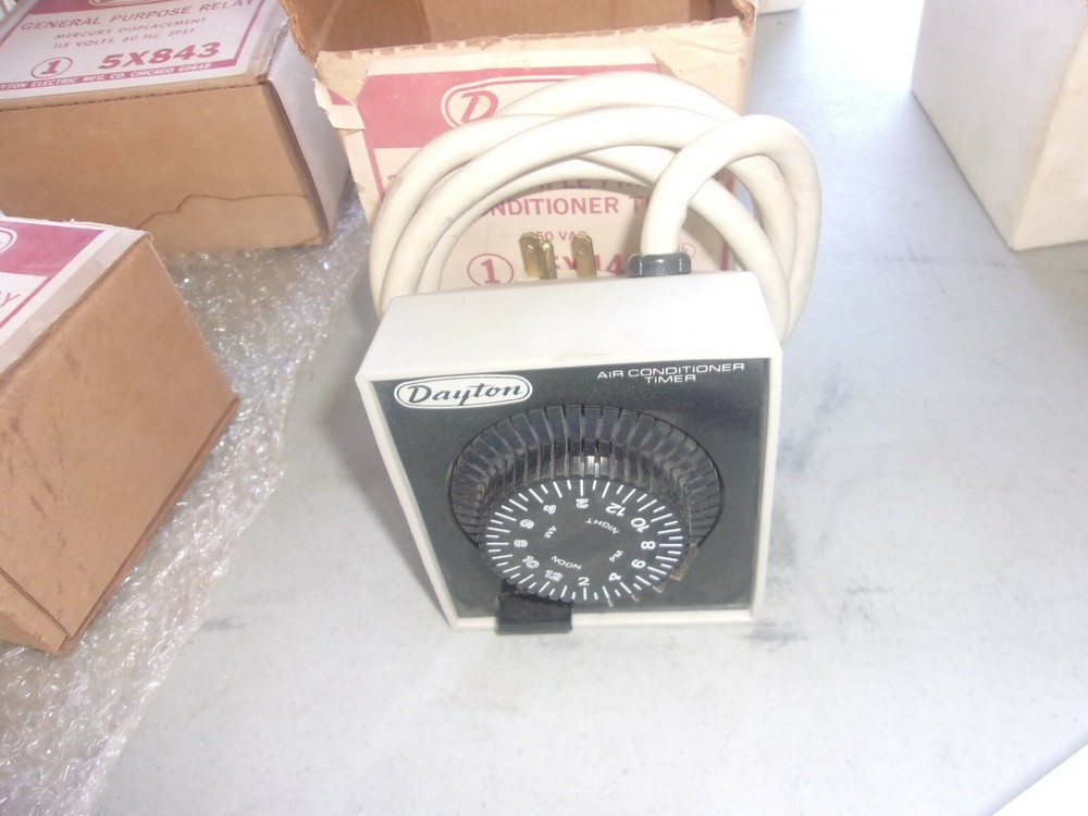 Dayton 24HR Multiple Program Air Conditioner Timer 250 VAC Model 5X440