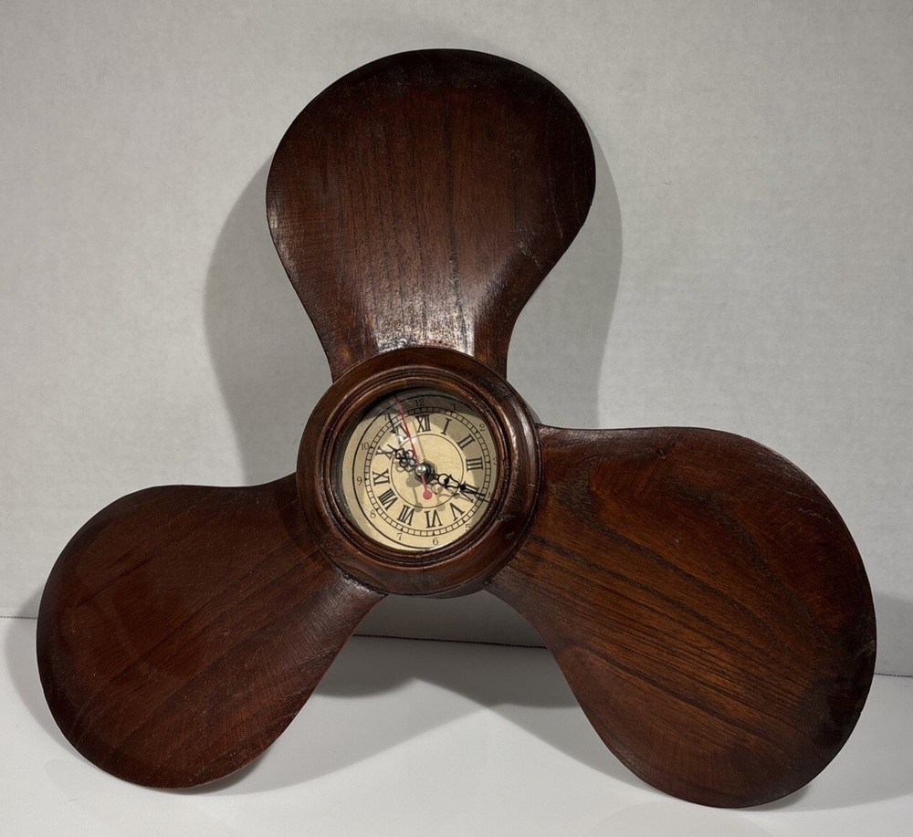 Ship’s Propeller  Clock Nautical Vintage Working