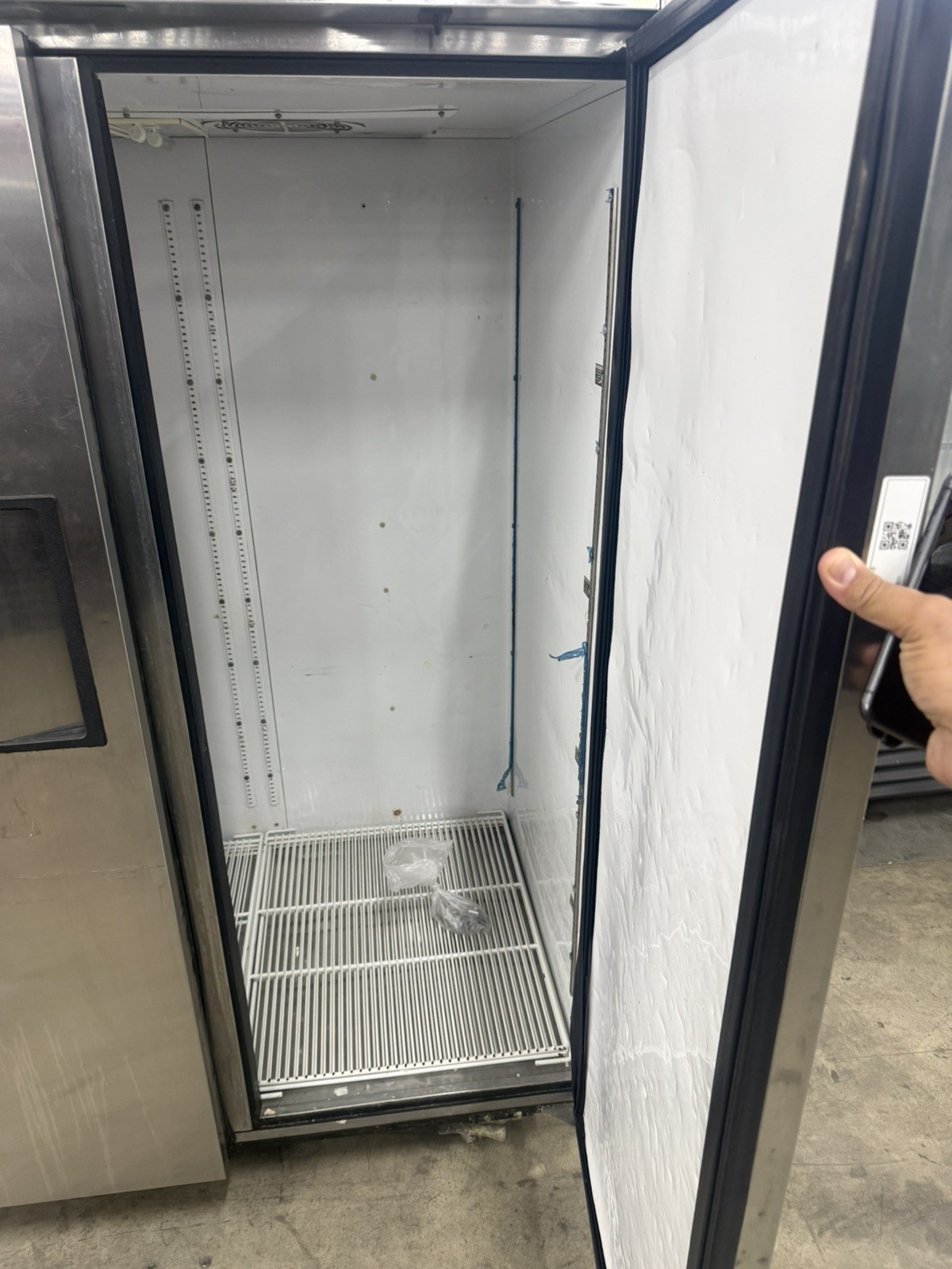 Commercial Refrigerator Glass Door Beverage Display Merchandiser