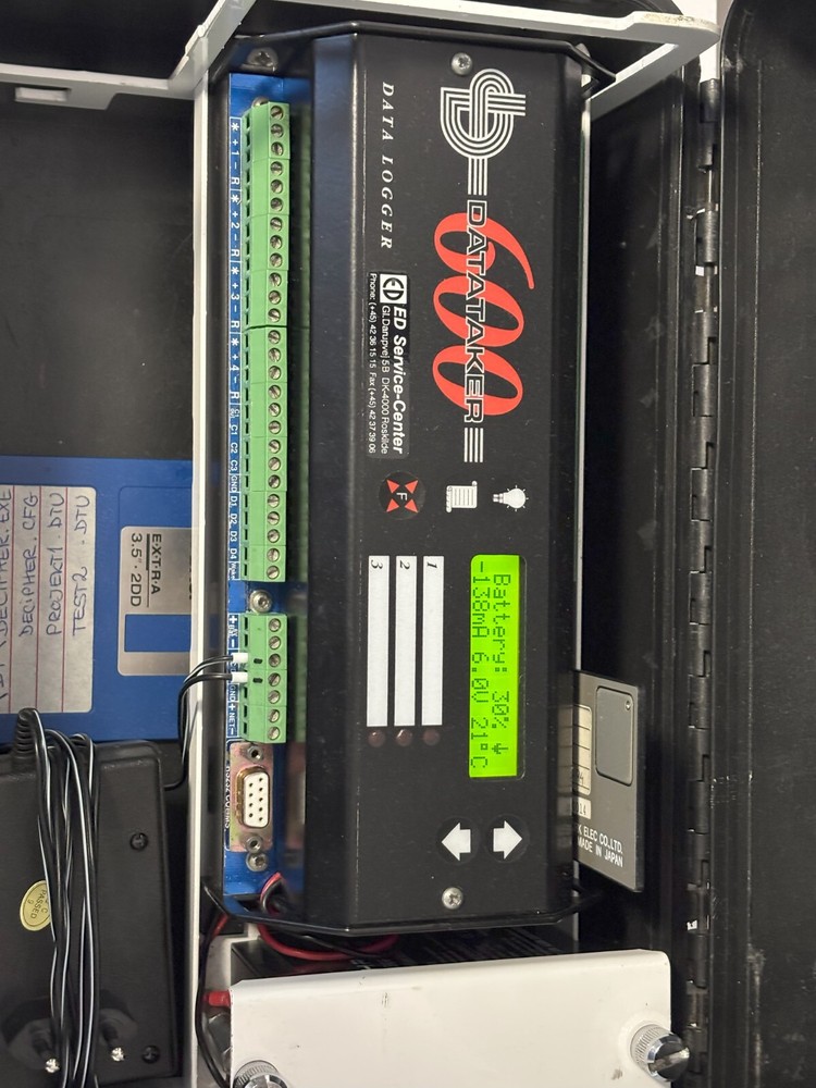 Datataker 600 Data Logger VIBRATION, PRESSURE AND TEMPERATURE SURVEY SYSTEM