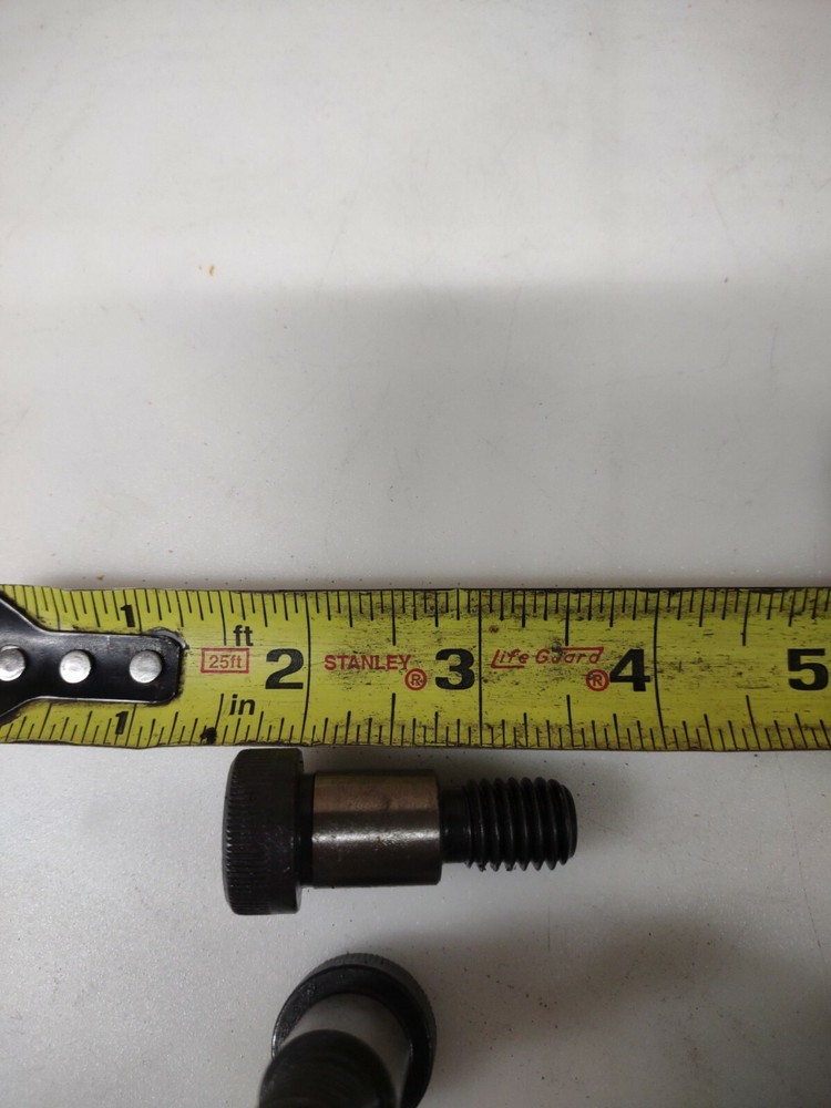 5/8X3/4 HEX SOCKET HEAD SHOULDER BOLT ALLOY STEEL PLAIN 1/2-13 THREAD (2)