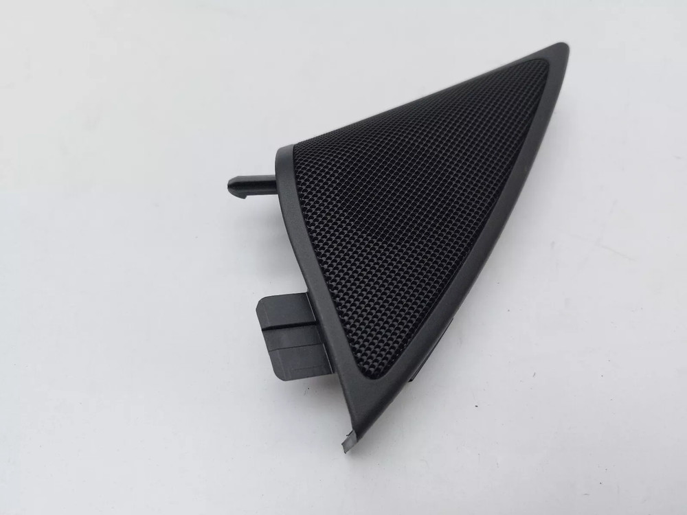 MERCEDES E CLASS C207 W207 TWEETER SPEAKER FRONT LEFT PASSENGER SIDE 2011