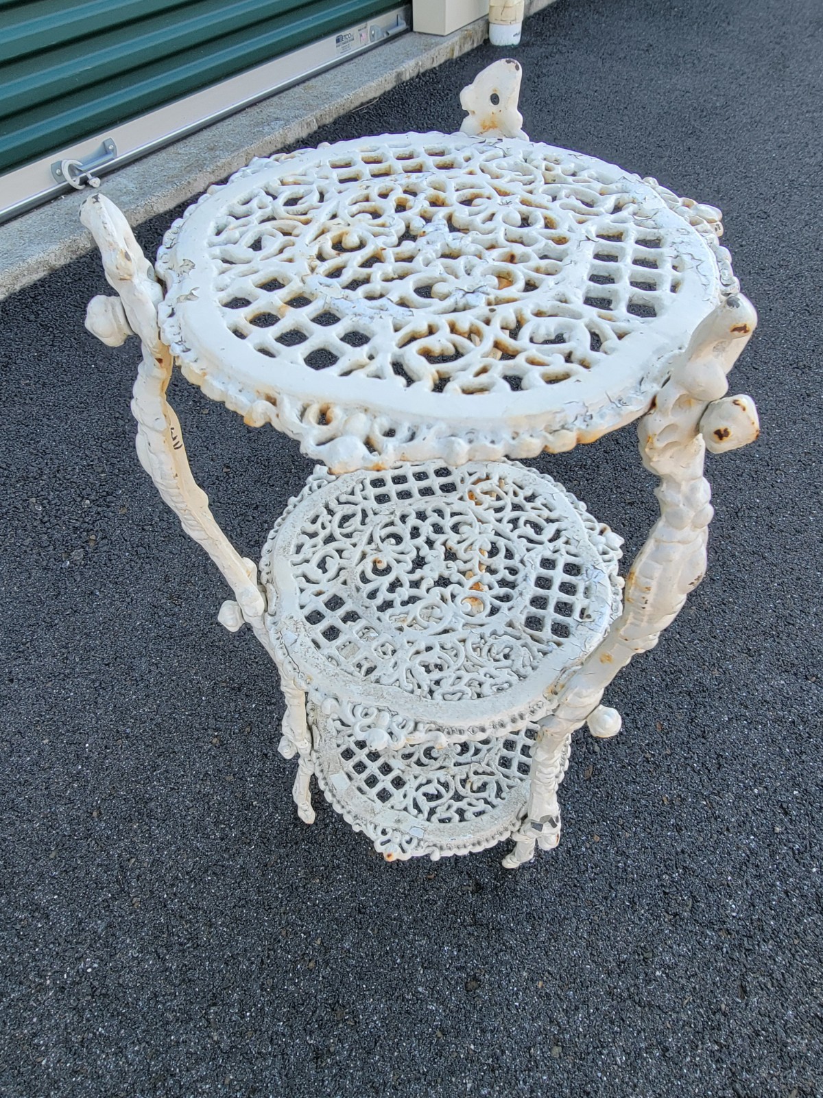 Victorian Style Cast Iron 3-Tier Plant Stand Shelf White