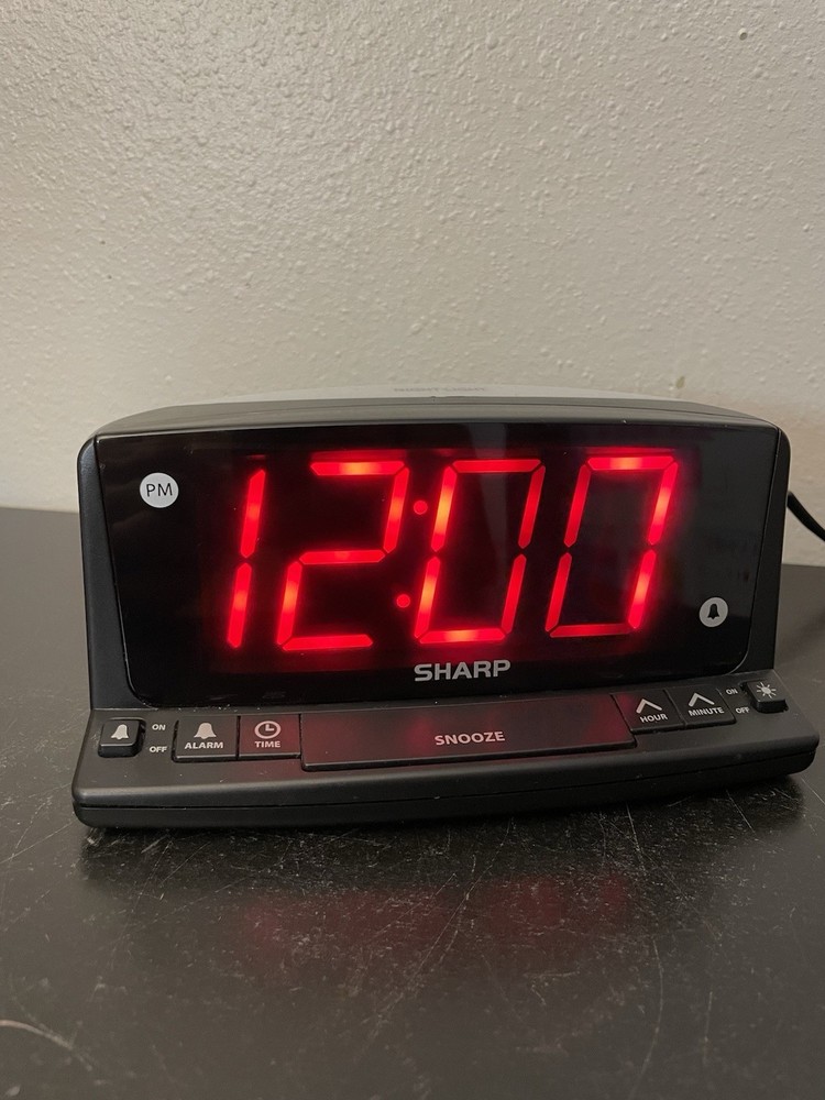 Sharp LED Digital Alarm Clock Simple Operation - Easy to See Large Numbers