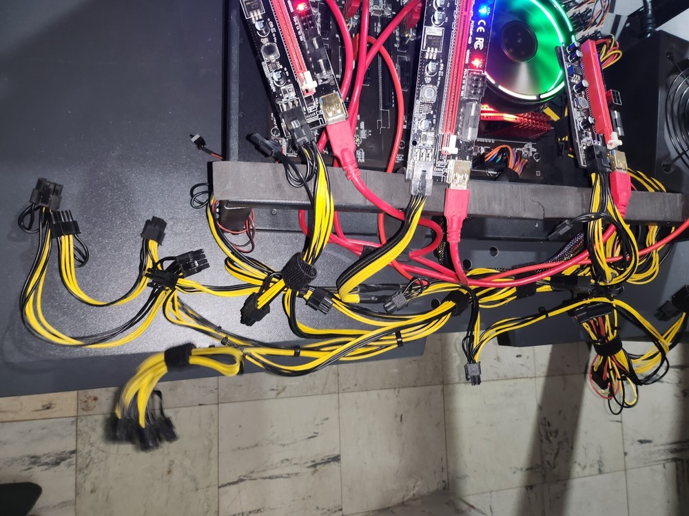 Mining Rig setup For 12 GPU's