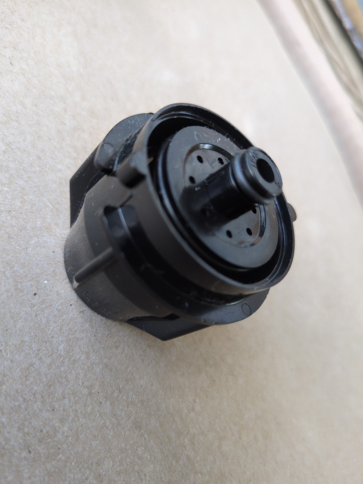 UF1 Cornelius NOZZLE & DIFFUSER ASSY COKE PEPSI UF-1 SODA VALVES 1008682 Qty-1