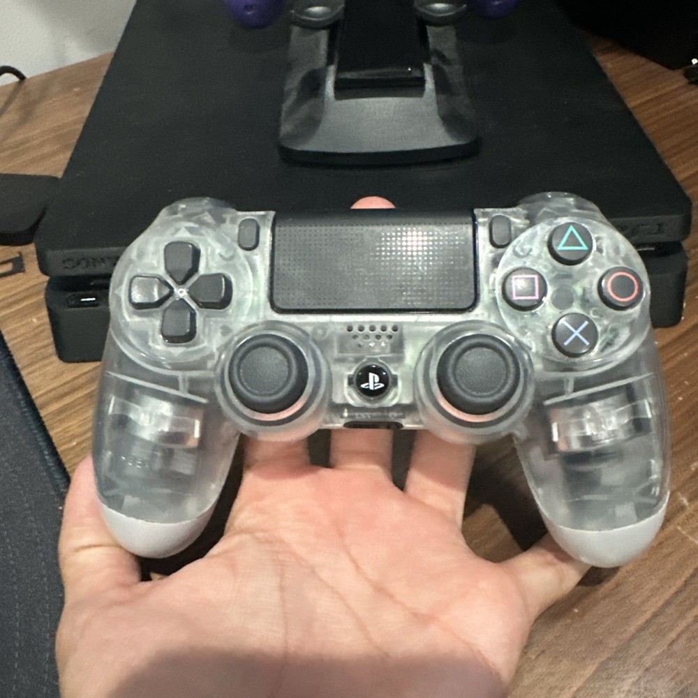 Playstation 4 Slim 2TB SSD + 4 Controllers & Charging Dock