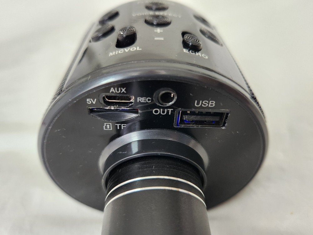 Vivitar Wireless Bluetooth Karaoke Microphone USB Powered Quality Sound Fun