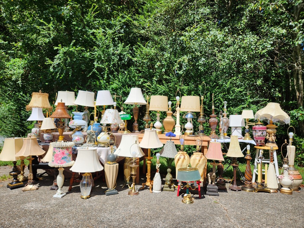 Baroque Style Bronzed Table Lamp