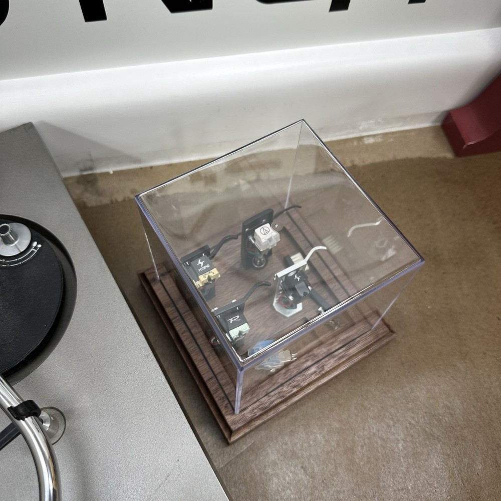 Turntable Cartridges Headshell Display Walnut Acrylic -Four + Accessories Read
