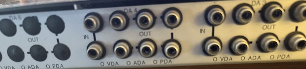 VAC Video Distribution Amplifier DA 10 -2PC