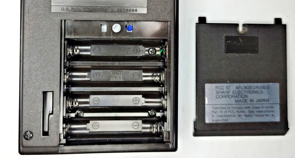 Sharp PC1500A Pocket Computer w/ CE150 Printer/Cassette Interface Turns On CASE