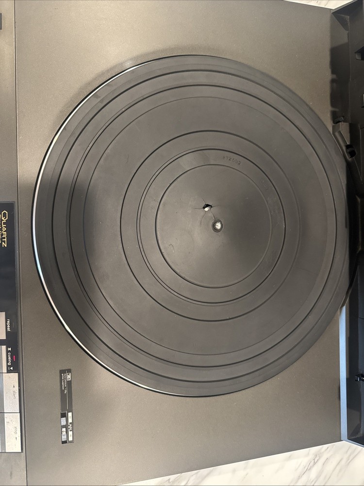 Technics Automatic Turntable System SL-QL5 Quartz Direct Drive