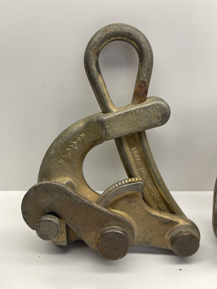 (2) NICE - KLEIN TOOLS Haven Cable Pulling Grip 5000Lbs .125 -. 50 in 1604-20L