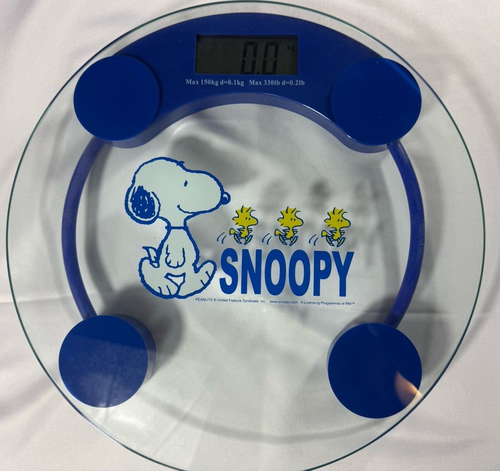 Peanuts "Snoopy" Bathroom Digital Glass Scale. NEW.