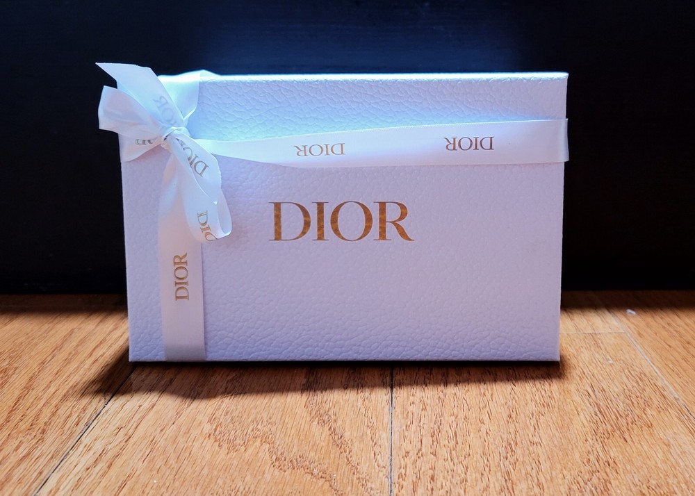 DIOR Medium Gift Box