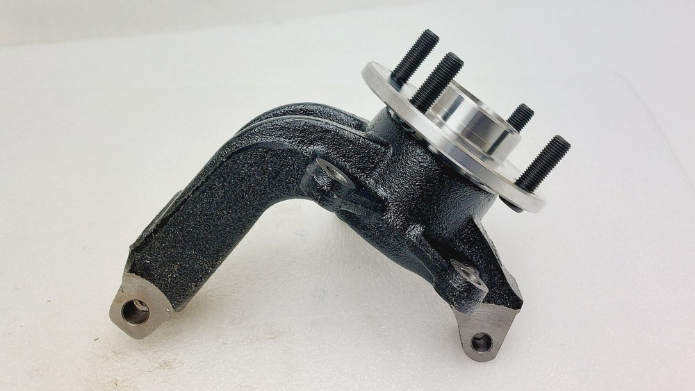 2006-2011 Ford Focus Moog Front Driver Side Steering Knuckle Assembly LK003