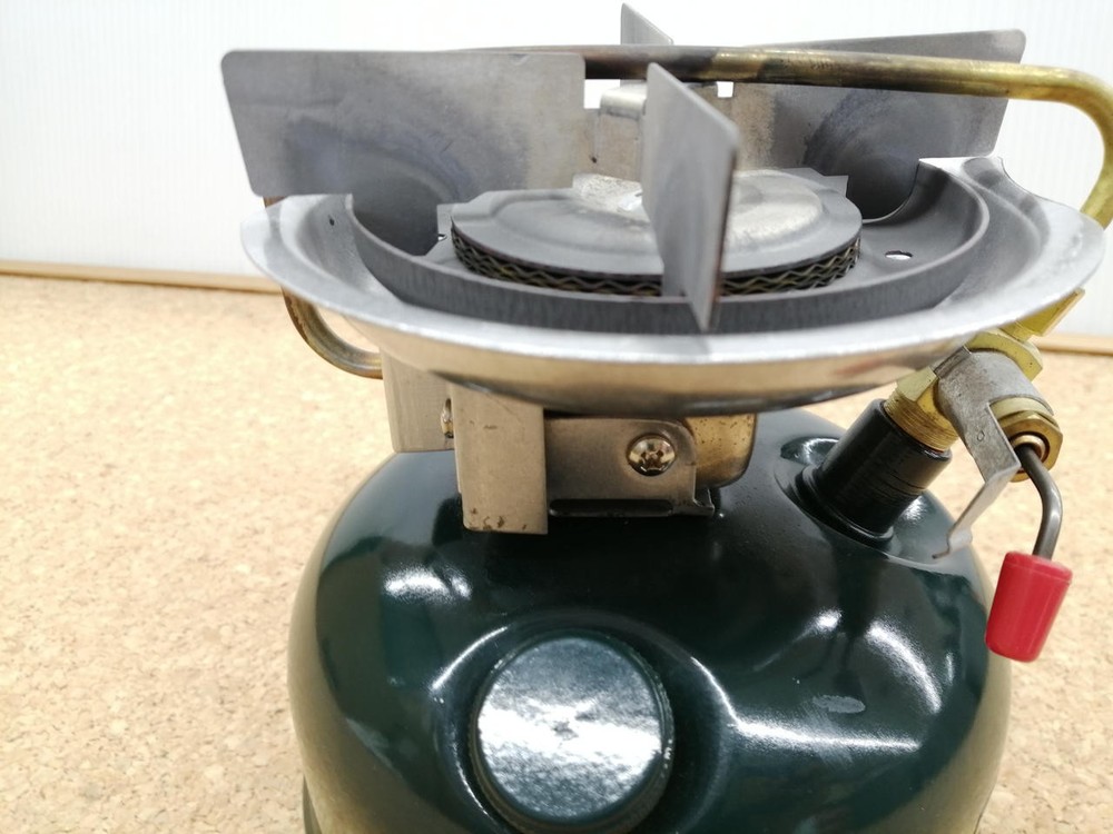 COLEMAN 508A Stove