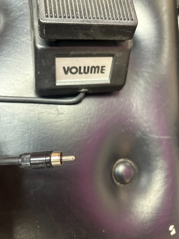 Volume Foot Pedal (RCA Input)