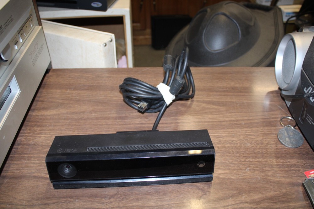 XBOX ONE 1520 KINECT SENSOR FREE SHIPPING