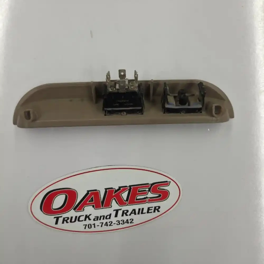 2007 International 9200i Door Panel Controls