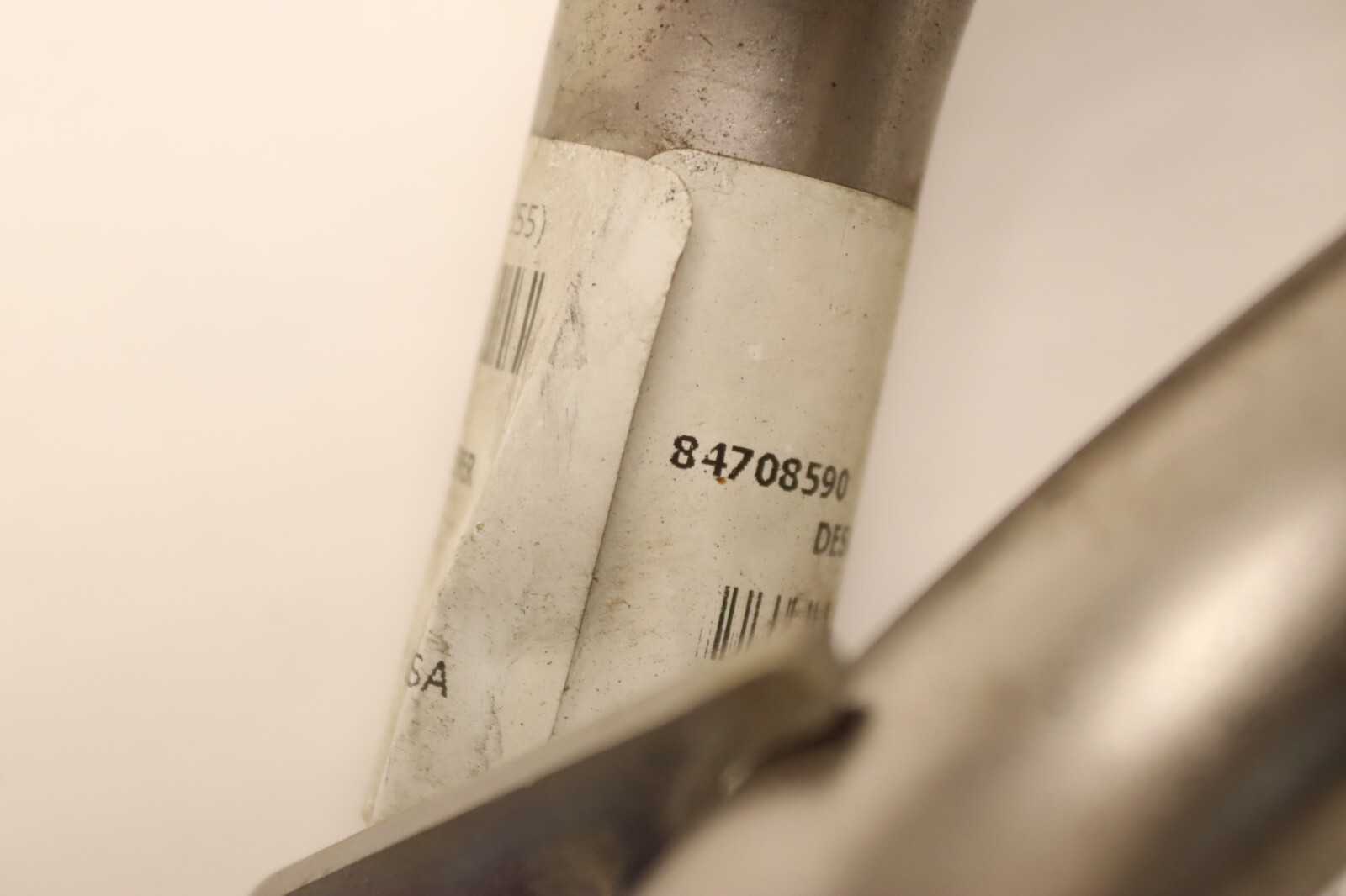 2019-2023 VOLVO VNL 760 860 D13 CAB A/C HEATER SLEEPER PIPE HOSE 84708590 OEM