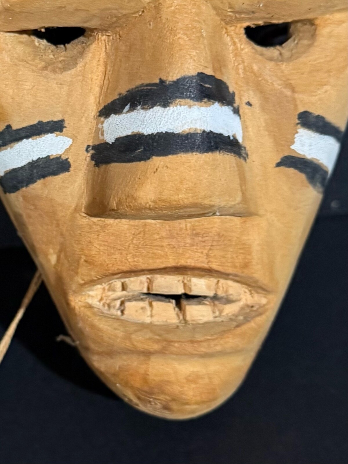 WILL LONG CHEROKEE BUCKEYE “WARRIOR” MASK, ORIGINAL QUALLA TAG, MINT!