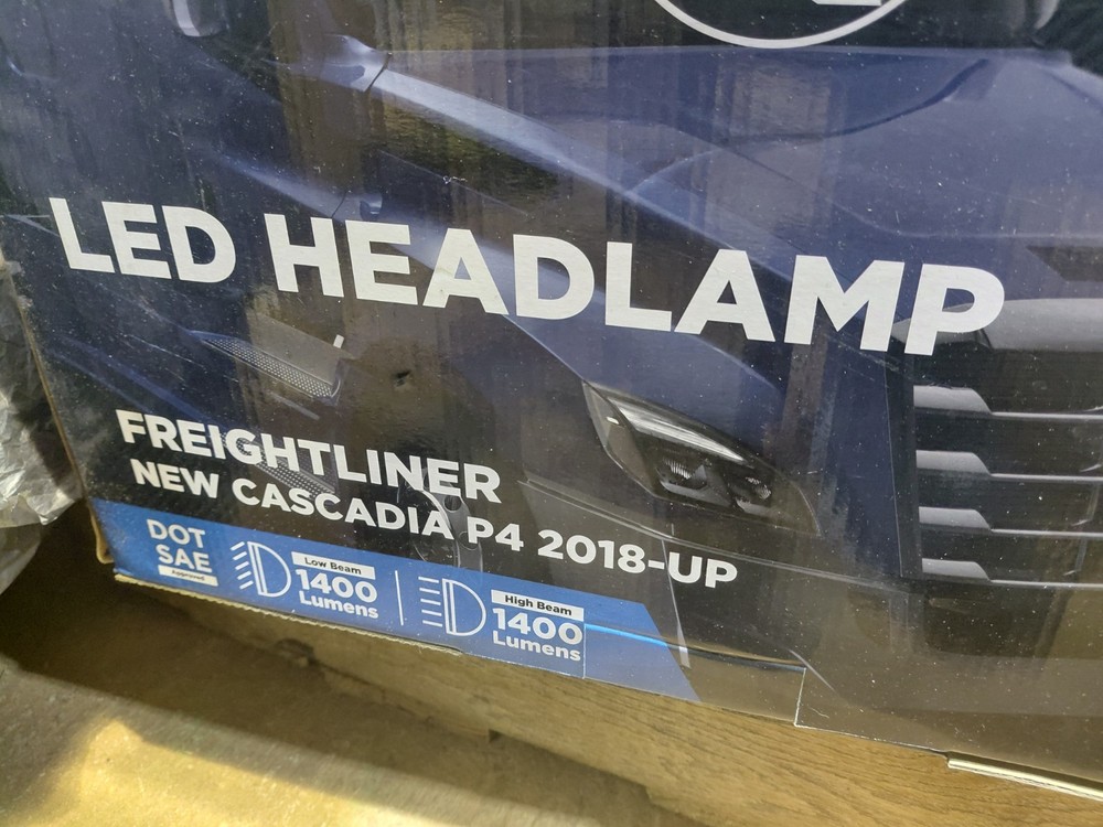 freightliner cascadia headlight led