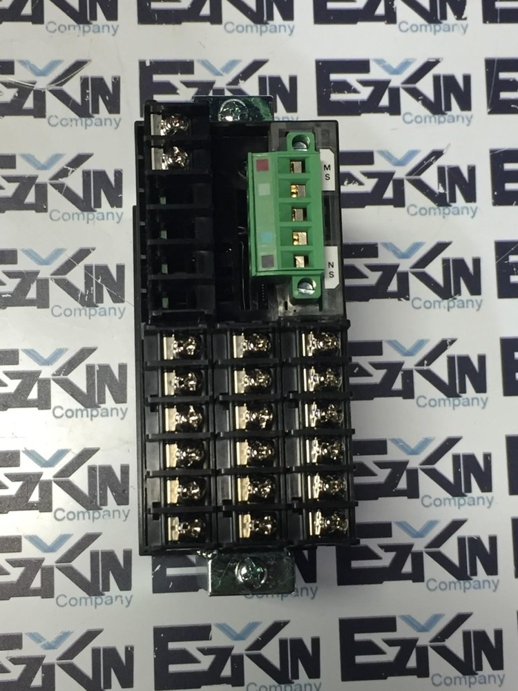 Omron E5ER-CTB-DRT Digital Temperature Controller