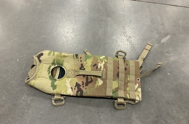 GENUINE US MILITARY MULTI-CAMO HYDRATION BACKPACK WITHOUT BLADDER.PRE OWNED USED