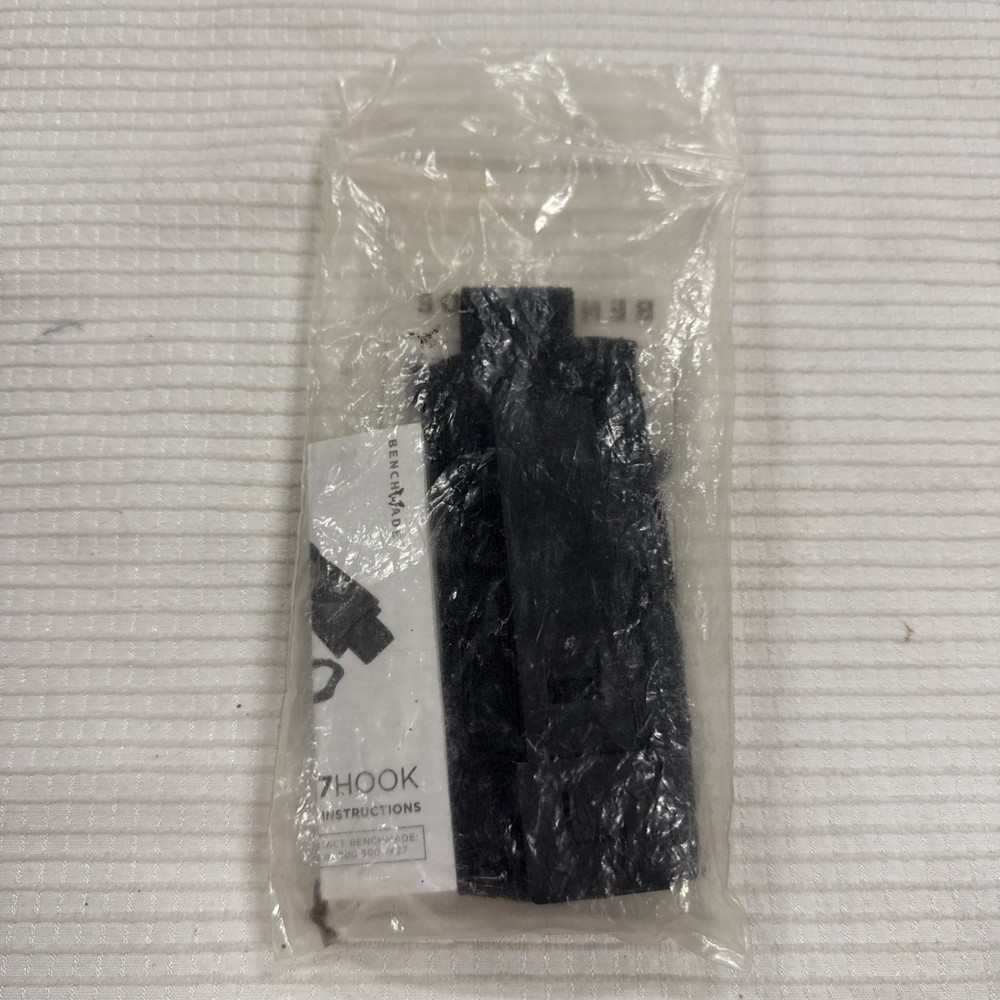 Benchmade Black 7 Hook Safety Strap Cutter