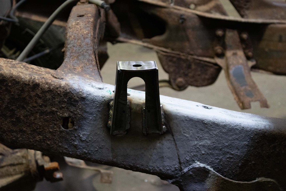 Rust Buster Frameworks RB7614 Truck Bed Mounting Hardware