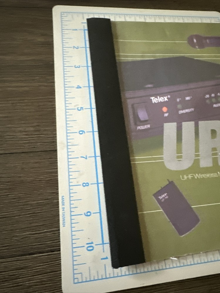 TELEX UR 700 UHF wireless microphone Manual Copy