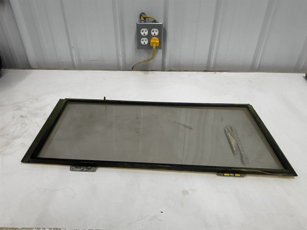 Luscombe Model 8 Cabin Left Door Window Frame assembly 481107
