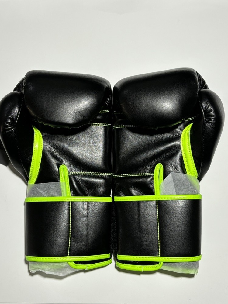 New Authentic 18 Ounce FLY Boxing Gloves SuperLoop X Line Hook/Loop Black Green