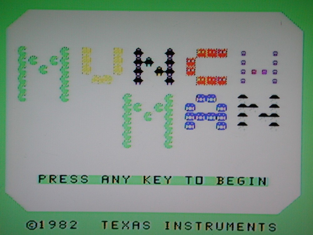 Texas Instruments TI-99/4a - COMPUTER - w/Munch Man game, tested and working!