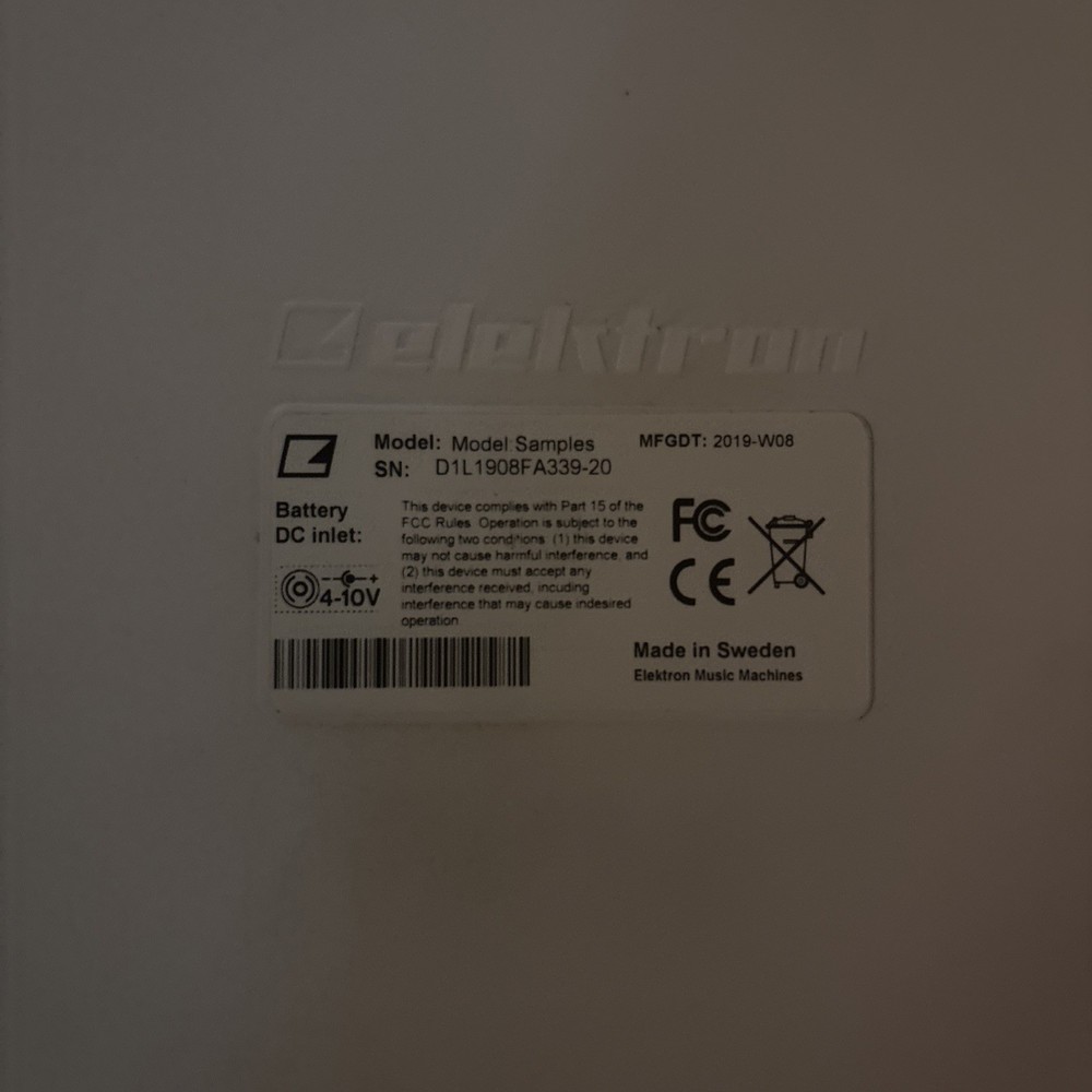 Elektron Model:Samples 6-track Sample Based Groovebox no charger