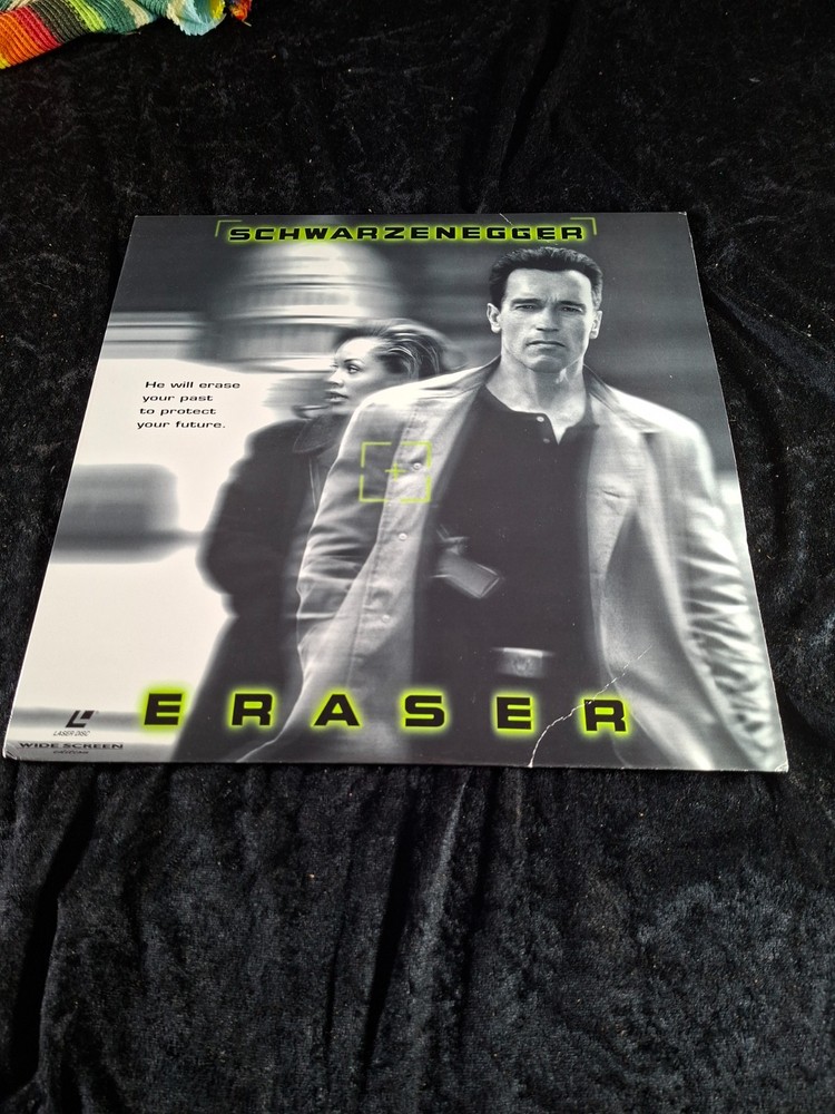Eraser Widescreen Edition Laserdisc  Arnold Schwarzenegger