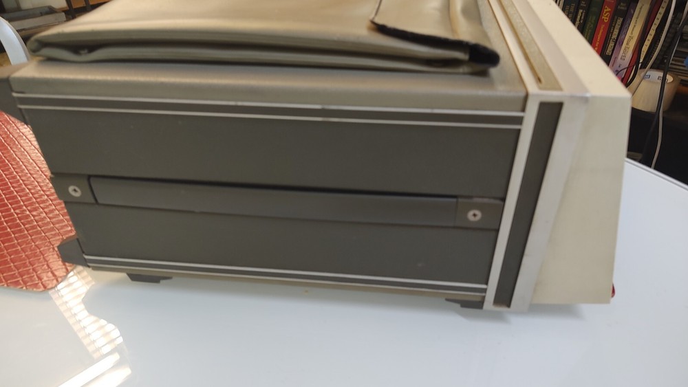HP Hewlett Packard 1630 A Logic Analyzer- Working