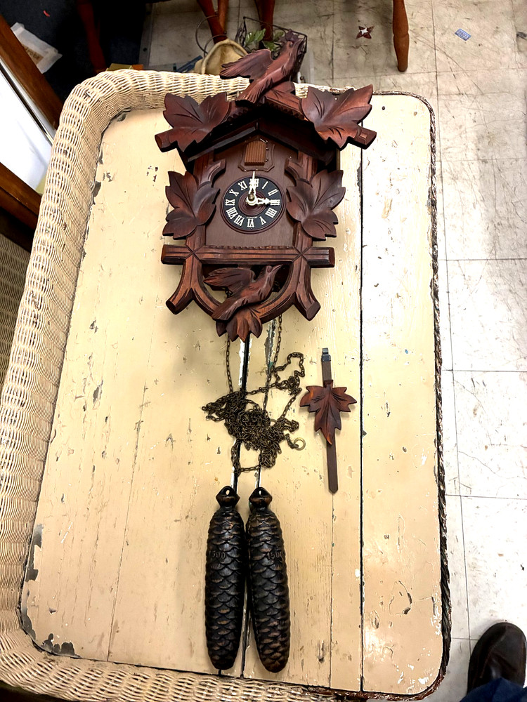 GERMAN CUCKOO CLOCK 100% WORKING CONDITION 3.6LB WEIGHTS EA.