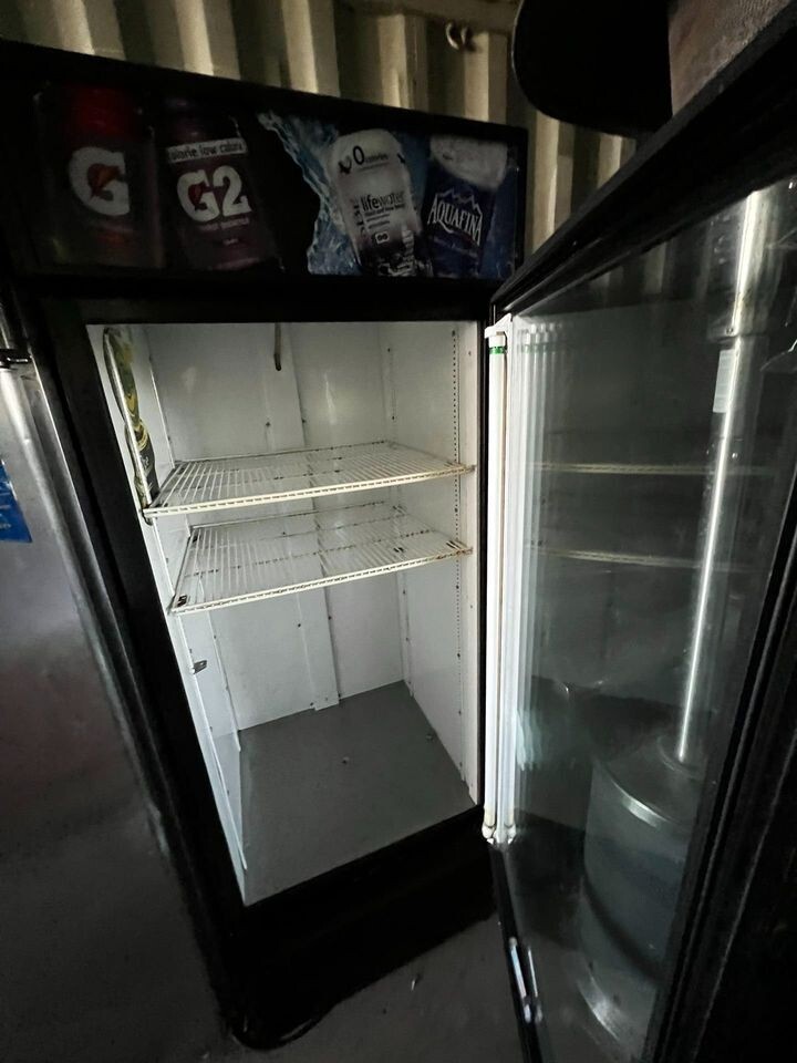 G2 Drinks Refrigerator Display Cabinet