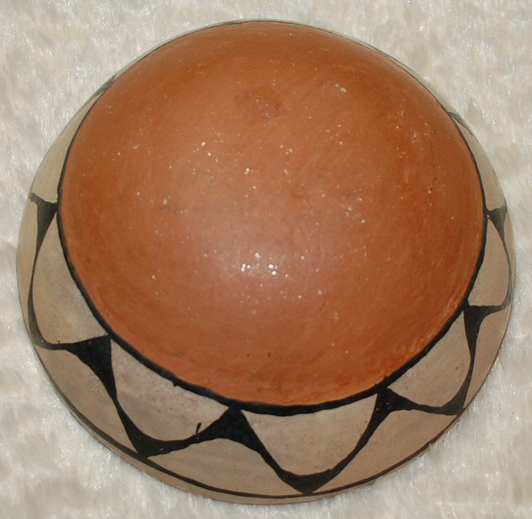 Early Cochiti Pottery Bowl with two beautiful painted Birds-ca. 1920-1930's